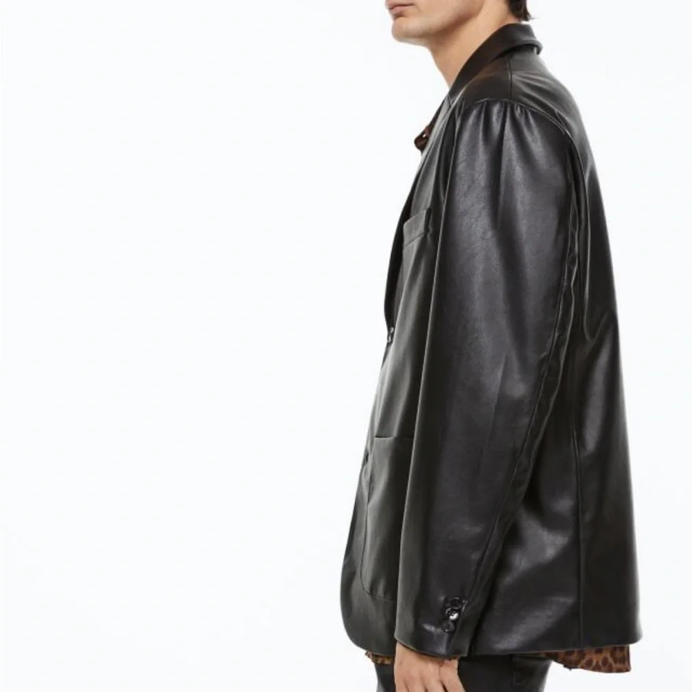 H&M | Relaxed Fit Unconstructed